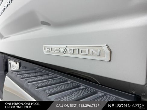 Used 2020 GMC Sierra 1500 Elevation w/ Elevation Value Package RWD image 11