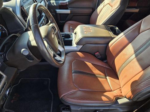 Used 2022 Ford F450 King Ranch w/ King Ranch Ultimate Package image 12