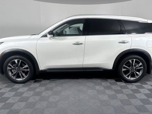 Certified 2025 INFINITI QX60 Luxe image 4