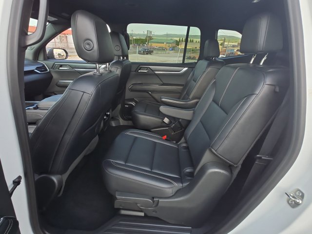Used 2024 GMC Acadia Elevation FWD image 21