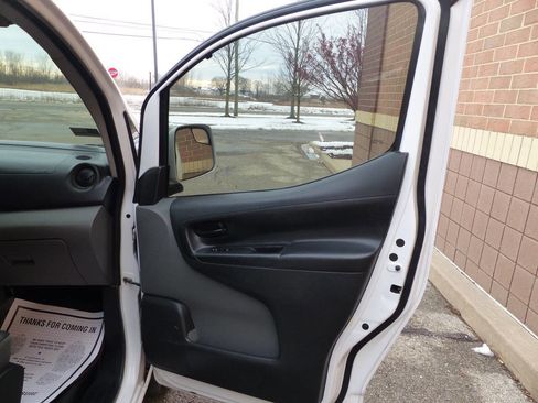 Used 2021 Nissan NV200 SV w/ Back Door Glass Package image 33