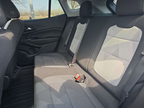 New 2026 Chevrolet Trax LS w/ LS Convenience Package FWD image 26