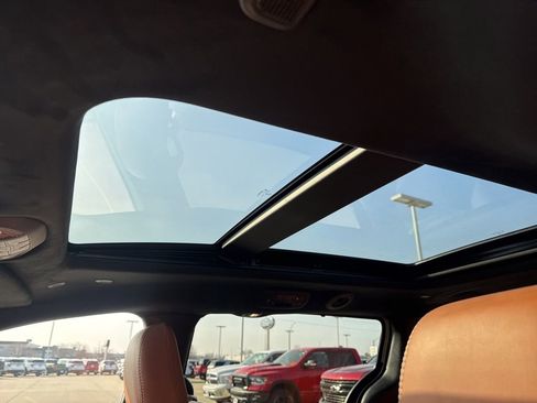 New 2026 Chrysler Pacifica Pinnacle image 5