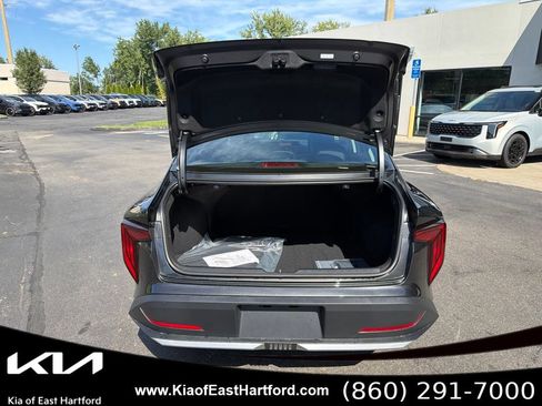 New 2026 Kia K4 FWD image 15