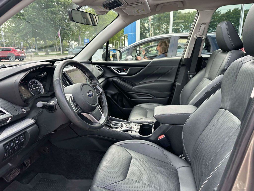 Used 2020 Subaru Forester Limited AWD/4WD image 13