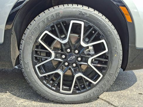 Used 2023 Chevrolet Blazer RS w/ Enhanced Convenience Package FWD image 8