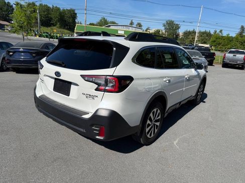 Used 2022 Subaru Outback Premium AWD/4WD image 8
