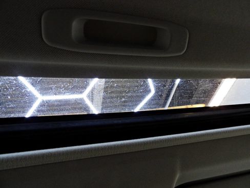 Used 2016 Toyota RAV4 XLE image 19