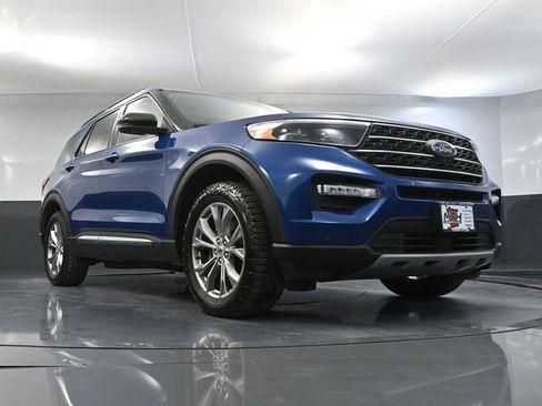 Used 2022 Ford Explorer XLT w/ Equipment Group 202A image 63