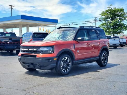 Used 2023 Ford Bronco Sport Outer Banks w/ Tech Package AWD/4WD image 36