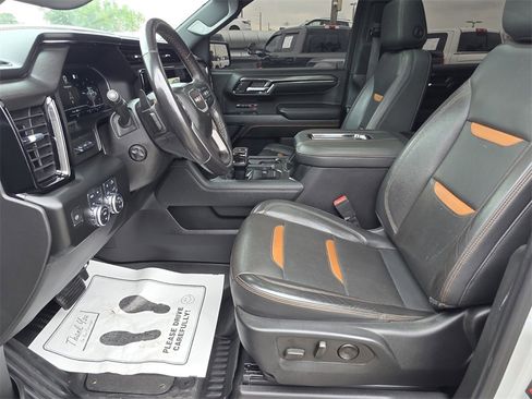 Used 2022 GMC Sierra 1500 AT4 w/ AT4 Premium Package image 22