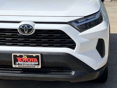 Used 2024 Toyota RAV4 XLE FWD image 8