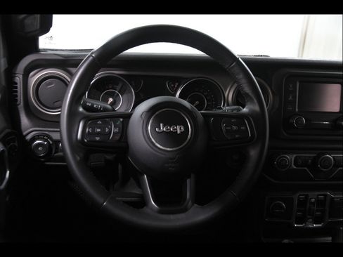 Used 2019 Jeep Wrangler Unlimited Sport S image 9