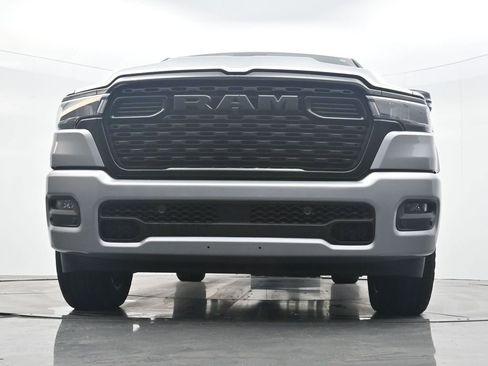 Used 2025 RAM 1500 Big Horn AWD/4WD image 30