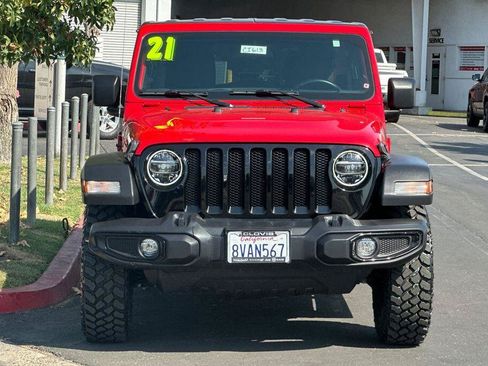 Used 2021 Jeep Wrangler Unlimited Sport AWD/4WD image 9