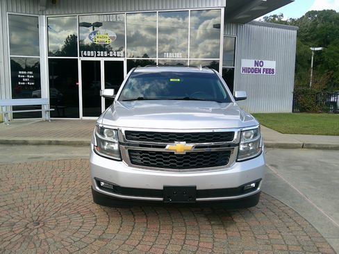 Used 2019 Chevrolet Suburban LT w/ Texas Edition Package image 6