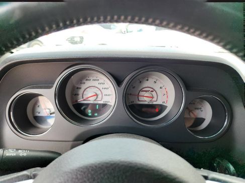 Used 2012 Dodge Challenger SRT8 w/ Premium Sound Group image 14