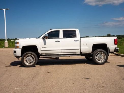 Used 2021 Chevrolet Silverado 3500 W/T w/ WT Convenience Package AWD/4WD image 4