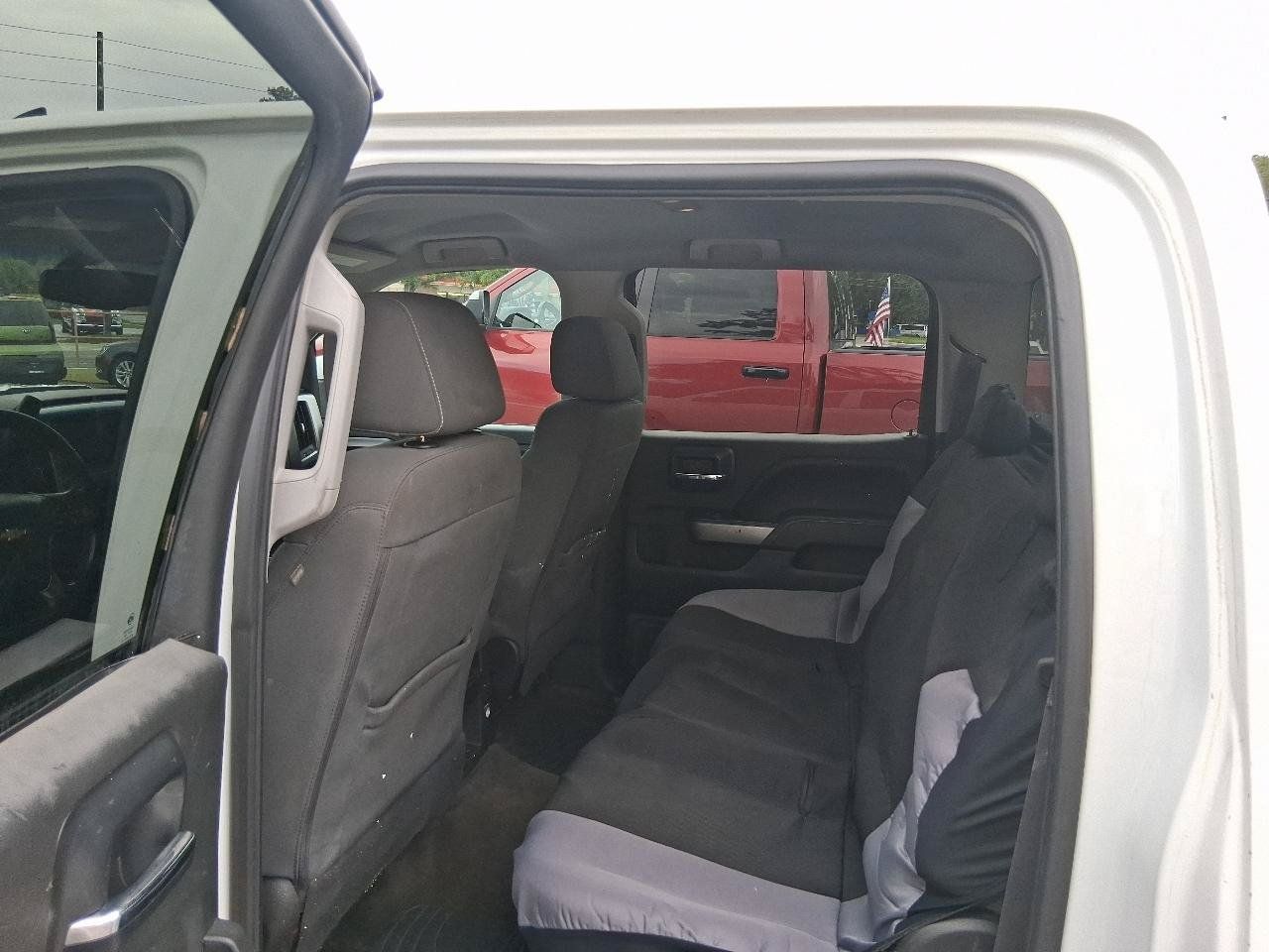 Used 2016 Chevrolet Silverado 1500 LT RWD image 11
