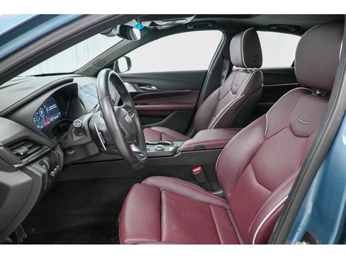 Certified 2023 Cadillac CT4 V w/ LPO, ONYX Package image 10