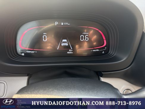 Certified 2025 Hyundai Venue SEL FWD image 8