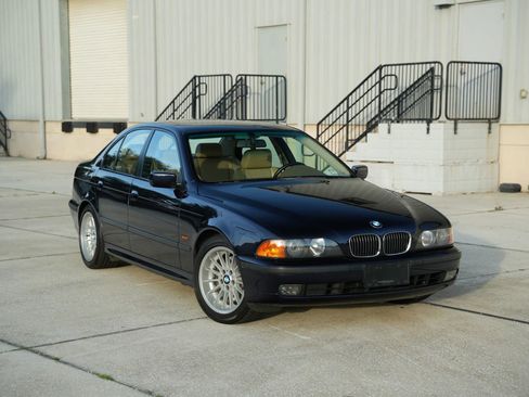 Used 1999 BMW 540i Sedan image 14
