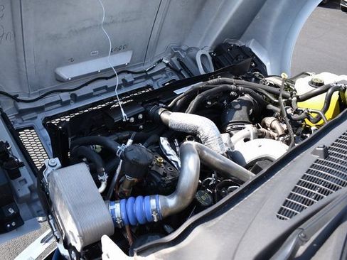 New 2025 Ford F750 2WD Regular Cab Super Duty image 39