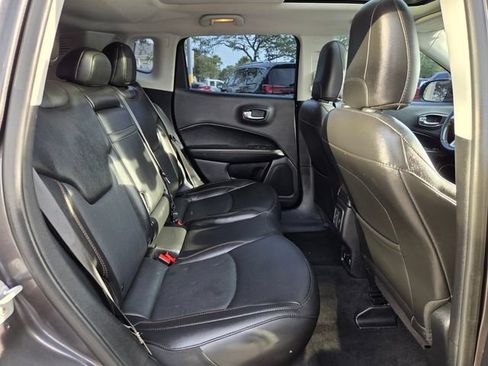 Used 2019 Jeep Compass Limited AWD/4WD image 19