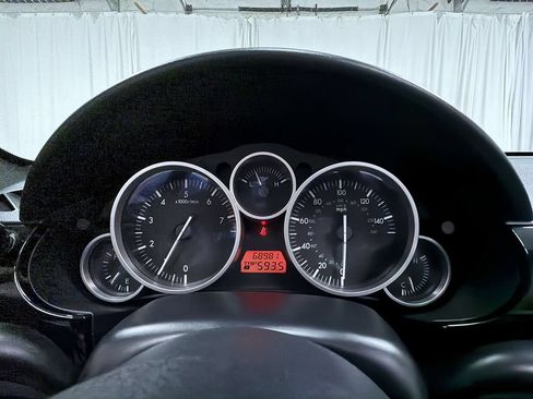 Used 2006 MAZDA MX-5 Miata Grand Touring w/ Premium Pkg RWD image 19