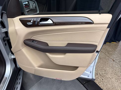 Used 2016 Mercedes-Benz GLE 350 4MATIC image 33