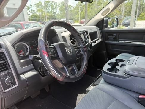 Used 2018 RAM 1500 Express w/ Express Value Package RWD image 4