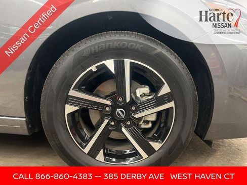 Certified 2025 Nissan Sentra SV image 18