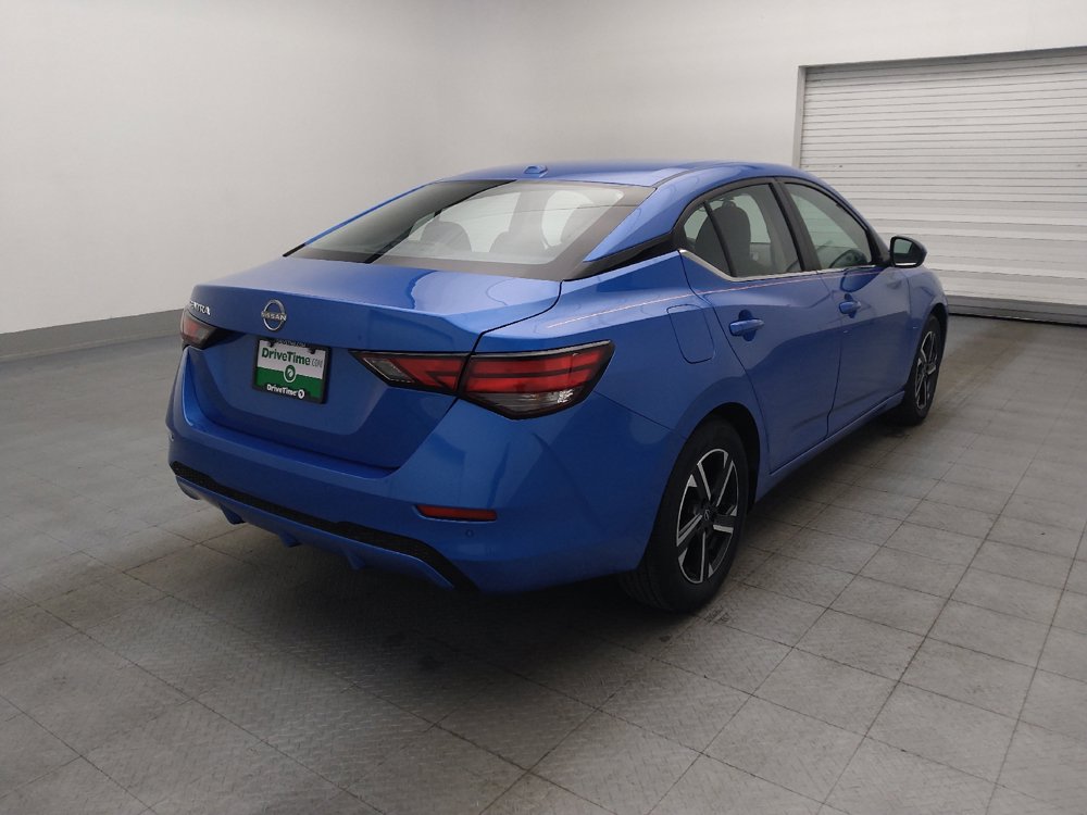 Used 2025 Nissan Sentra SV FWD image 9