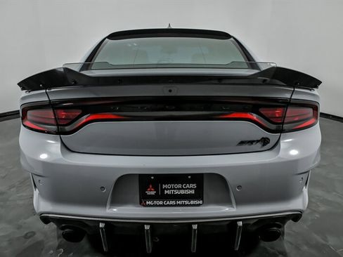 Used 2022 Dodge Charger SRT Hellcat w/ SRT Black Package image 9