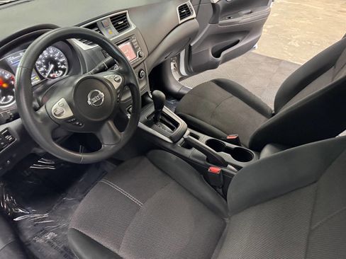 Used 2018 Nissan Sentra S image 30