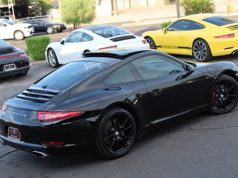 Used 2015 Porsche 911 Carrera RWD image 18