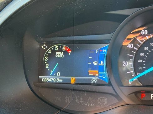 Used 2022 Ford Edge SEL w/ Convenience Package image 22