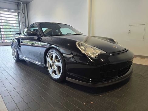 Used 2002 Porsche 911 GT2 RWD image 9