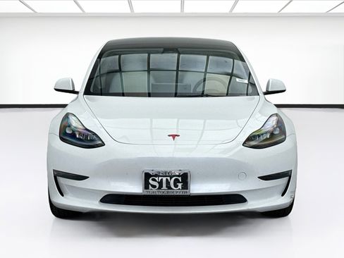 Used 2023 Tesla Model 3 Standard Range RWD image 2