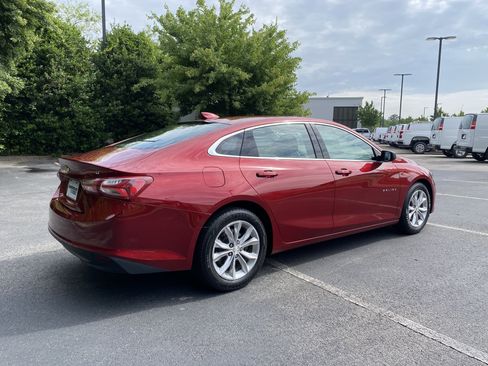 Used 2019 Chevrolet Malibu LT FWD image 9