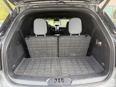 Used 2023 Ford Explorer ST w/ Equipment Group 401A AWD/4WD image 5