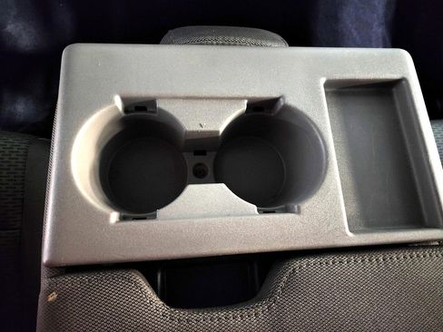 Used 2016 Ford F150 XLT image 32