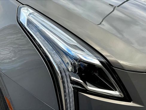 Used 2019 Cadillac XT5 Premium Luxury w/ Driver Assist Package image 25