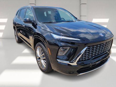 New 2026 Buick Enclave Avenir w/ Super Cruise Package image 3