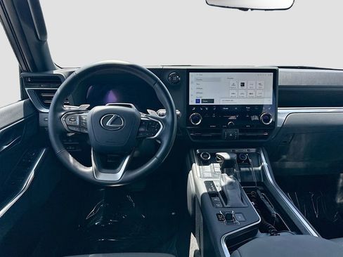 Used 2024 Lexus GX 550 w/ Cold Area Package AWD/4WD image 24