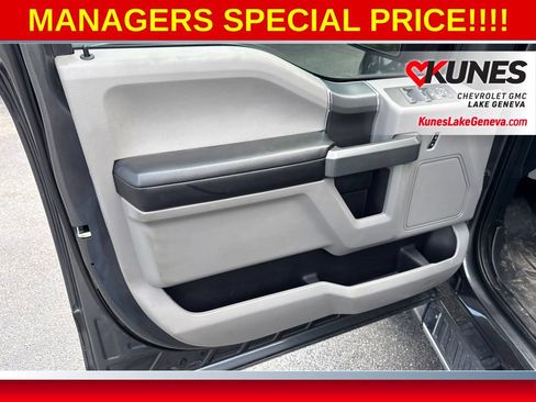 Used 2016 Ford F150 XLT w/ Equipment Group 302A Luxury AWD/4WD image 15