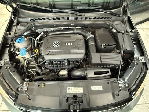 Used 2014 Volkswagen Jetta GLI image 35