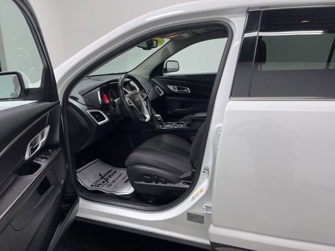 Used 2015 GMC Terrain SLE w/ Convenience Package FWD image 9