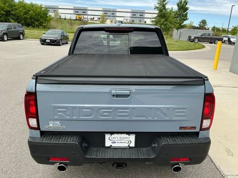 Used 2025 Honda Ridgeline TrailSport image 3