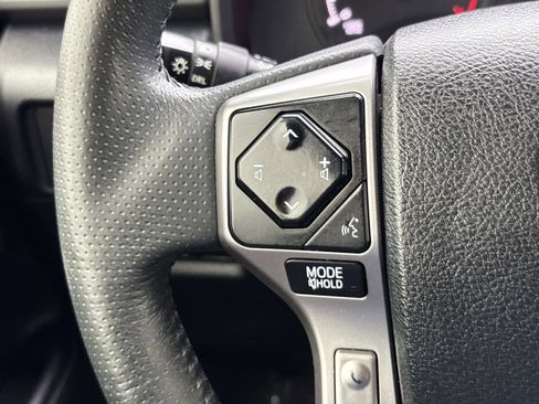 Used 2021 Toyota 4Runner SR5 Premium AWD/4WD image 17